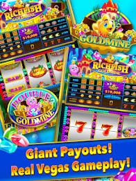 Rich Fish Gold Mine Vegas Slot Screenshot 2