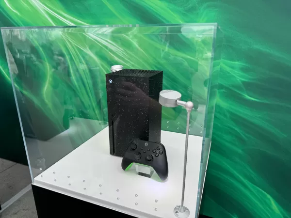 新的Xbox系列X模型